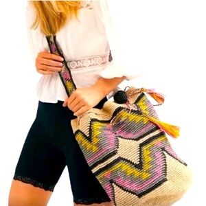 Free People Clover Drawstring Straw Bucket Bag